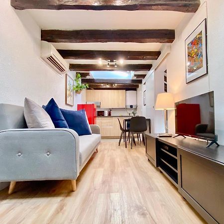 Charming Malasaña Attic Madrid Exterior foto